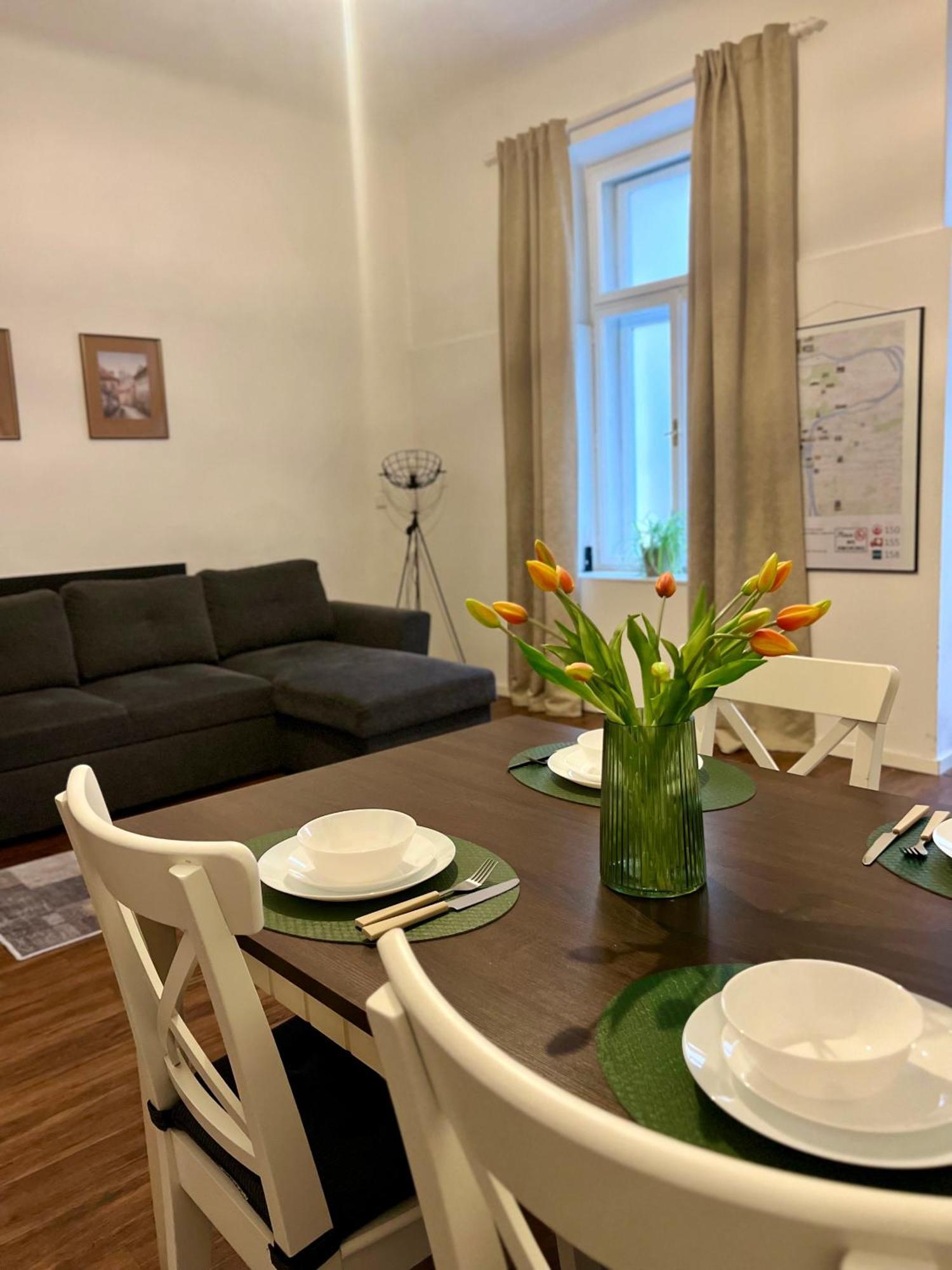 Lovely Prague Havanska - With Free Parking Praga Exterior foto